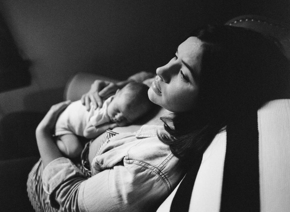 Amanda with newborn Betty. Photo: Aliza Rae Photography